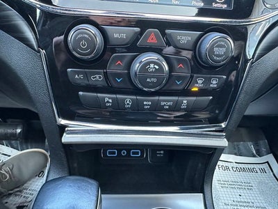 2021 Jeep Grand Cherokee Laredo X 4x4