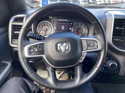 2022 RAM 1500 Big Horn Crew Cab 4x4 5'7" Box