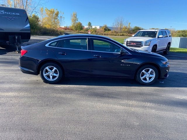 2017 Chevrolet Malibu LS