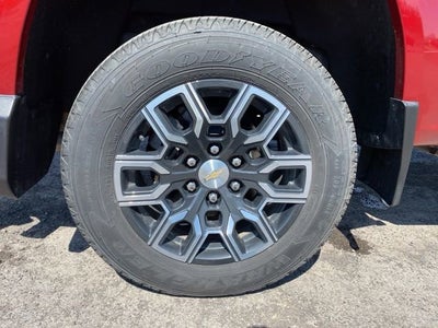 2024 Chevrolet Colorado LT