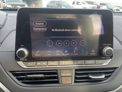 2022 Nissan Altima SV FWD