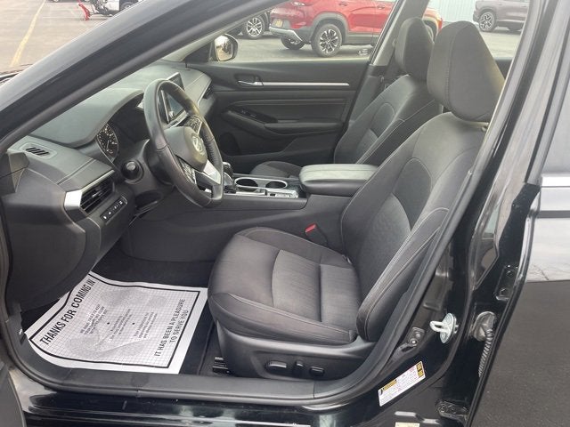 2022 Nissan Altima SV FWD