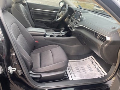 2022 Nissan Altima SV FWD