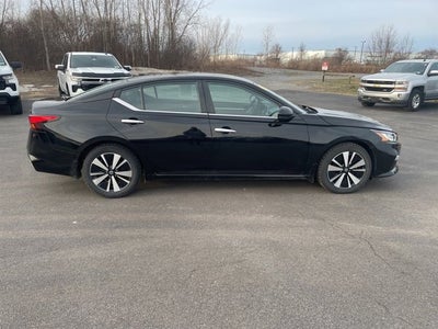 2022 Nissan Altima SV FWD