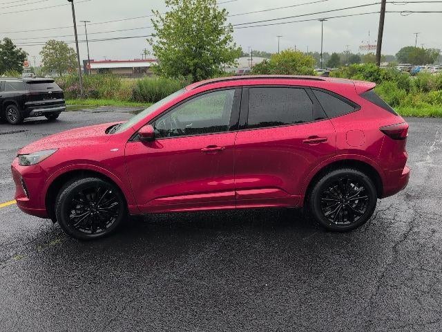 2023 Ford Escape ST-Line Elite
