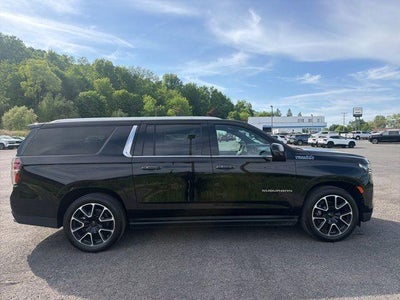 2023 Chevrolet Suburban High Country