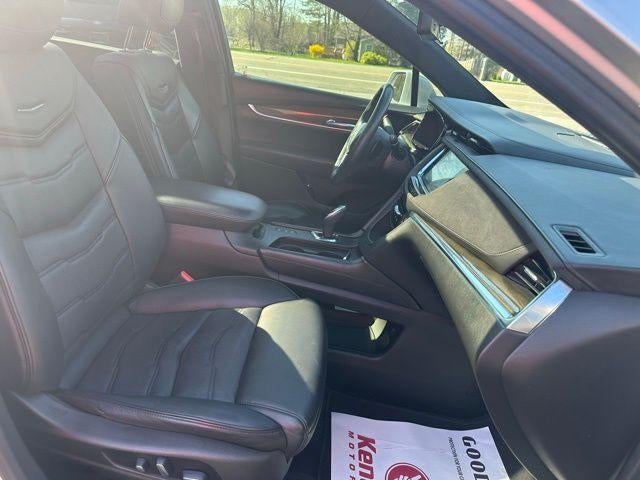 2017 Cadillac XT5 Platinum AWD