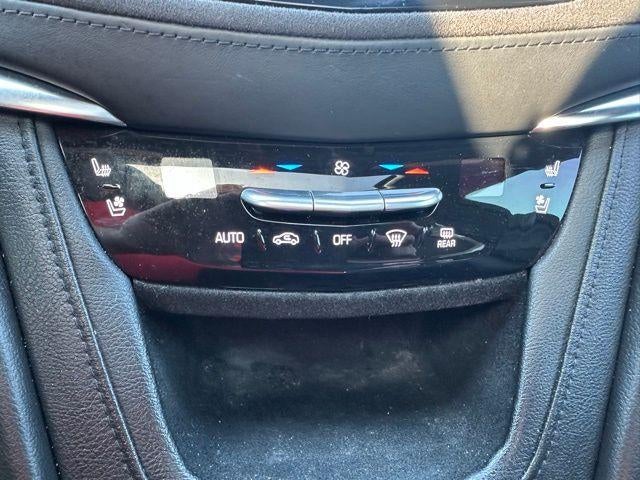 2017 Cadillac XT5 Platinum AWD
