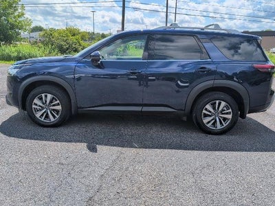 2024 Nissan Pathfinder SL 4WD