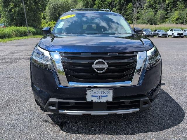 2024 Nissan Pathfinder SL 4WD