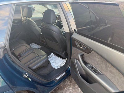 2019 Audi Q8 55 Premium