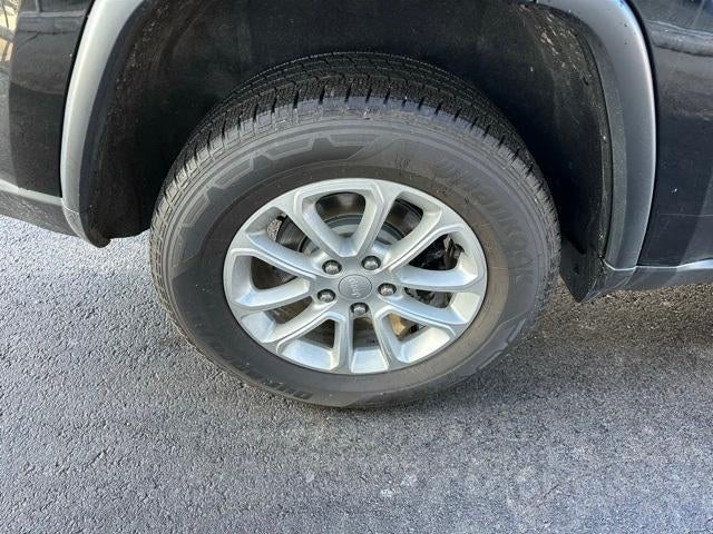 2021 Jeep Grand Cherokee Laredo X 4x4