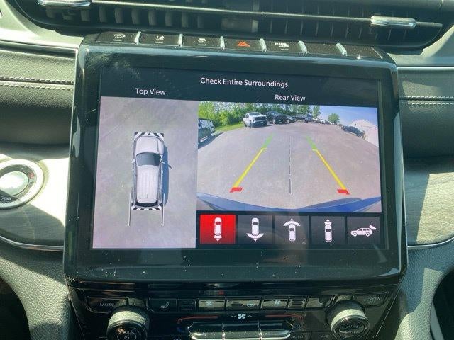 2024 Jeep Grand Cherokee Overland 4x4