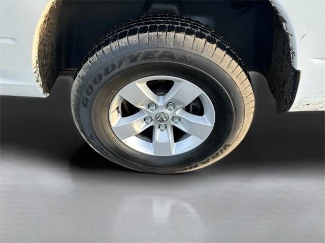 2022 RAM 1500 Classic SLT 4x4 Quad Cab 6'4" Box