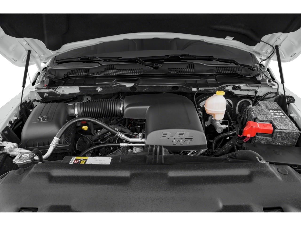 2019 RAM 1500 Classic Express 4x4 Crew Cab 5'7" Box