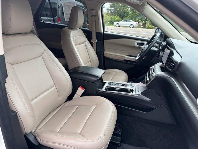 2022 Ford Explorer XLT 4WD