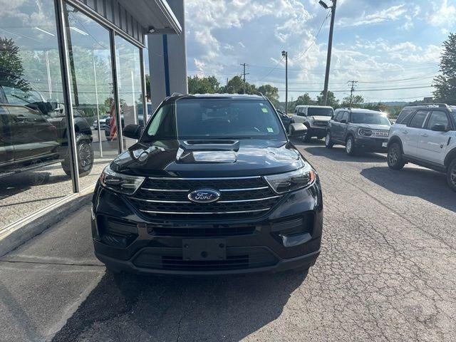 2023 Ford Explorer XLT 4WD