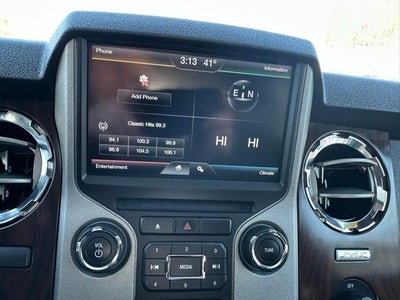 2016 Ford Super Duty F-250 SRW 4WD Crew Cab 6-3/4 Ft Box Lariat