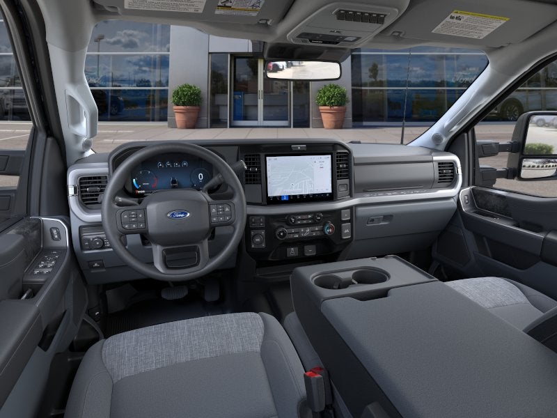 2026 Ford Super Duty F-350® XLT