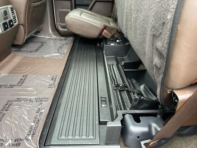 2017 Ford Super Duty F-350 SRW King Ranch 4WD Crew Cab 6.75' Box