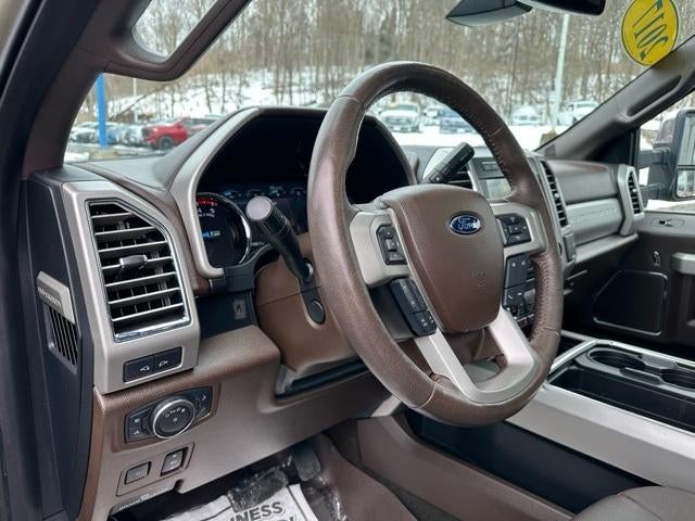 2017 Ford Super Duty F-350 SRW King Ranch 4WD Crew Cab 6.75' Box