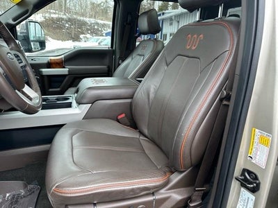 2017 Ford Super Duty F-350 SRW King Ranch 4WD Crew Cab 6.75' Box