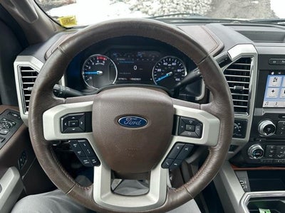 2017 Ford Super Duty F-350 SRW King Ranch 4WD Crew Cab 6.75' Box