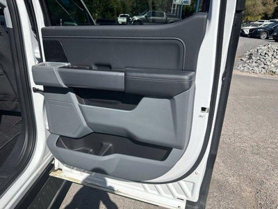 2022 Ford F-150 XLT 4WD SuperCrew 5.5' Box