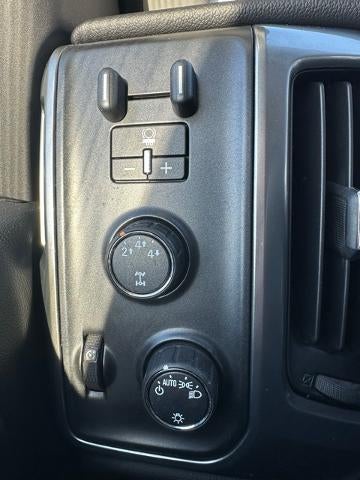 2016 Chevrolet Silverado 2500 HD Crew Cab Standard Box 4-Wheel Drive LT