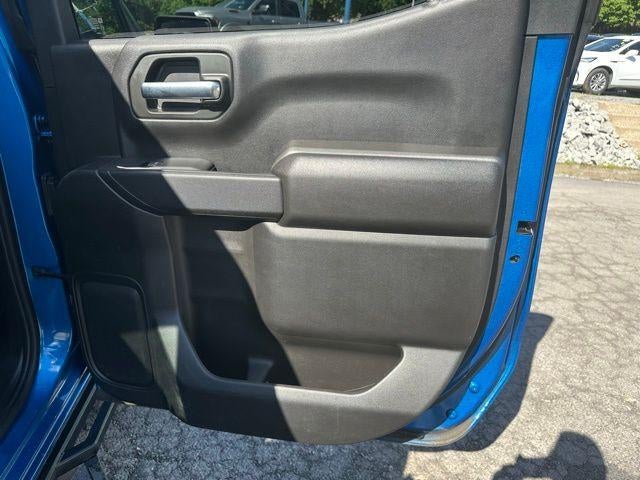 2022 Chevrolet Silverado 1500 Crew Cab Short Box 4-Wheel Drive Custom