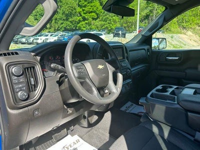 2022 Chevrolet Silverado 1500 Crew Cab Short Box 4-Wheel Drive Custom