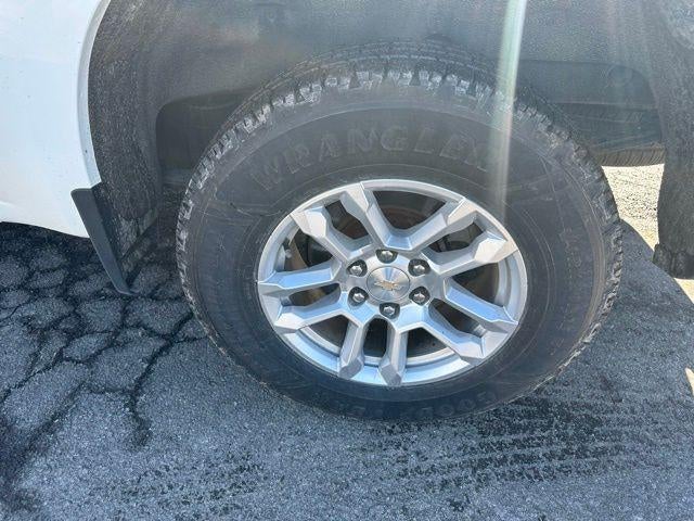 2023 Chevrolet Silverado 1500 Crew Cab Short Box 4-Wheel Drive RST