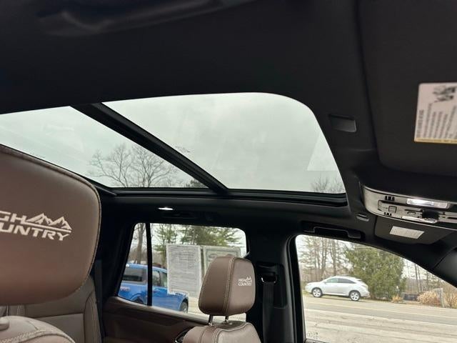 2022 Chevrolet Tahoe 4WD High Country