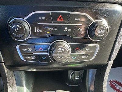 2015 Dodge Charger 4dr Sdn RT RWD