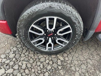 2019 GMC Sierra 1500 Crew Cab Short Box 4-Wheel Drive AT4