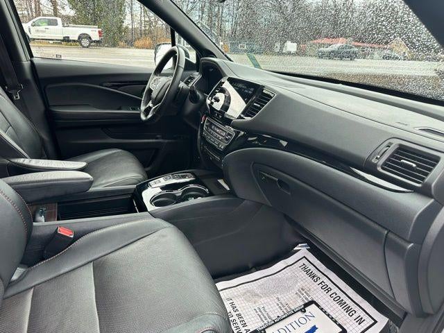 2022 Honda Pilot Black Edition AWD