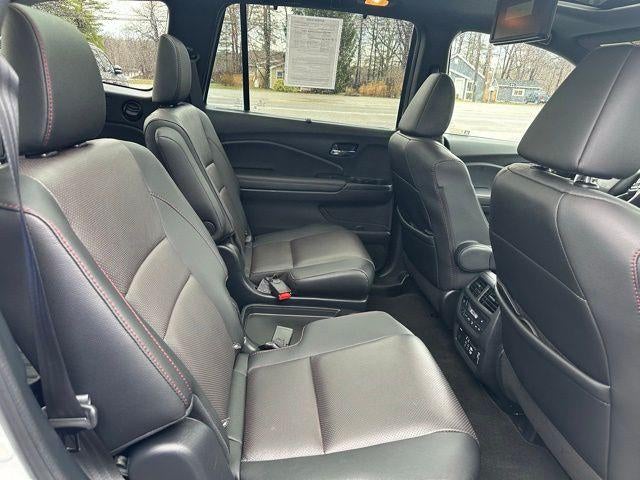 2022 Honda Pilot Black Edition AWD