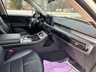 2023 Lincoln Aviator Standard AWD