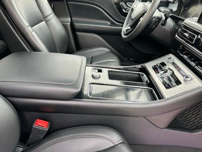 2023 Lincoln Aviator Standard AWD
