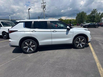 2025 Mitsubishi Outlander SE S-AWC