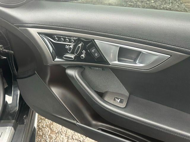 2016 Jaguar F-TYPE 2dr Cpe Auto S AWD