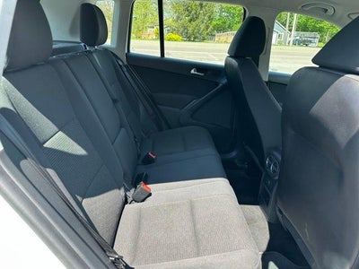 2017 Volkswagen Tiguan Limited 2.0T 4MOTION