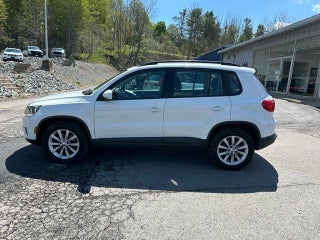 2017 Volkswagen Tiguan Limited 2.0T 4MOTION